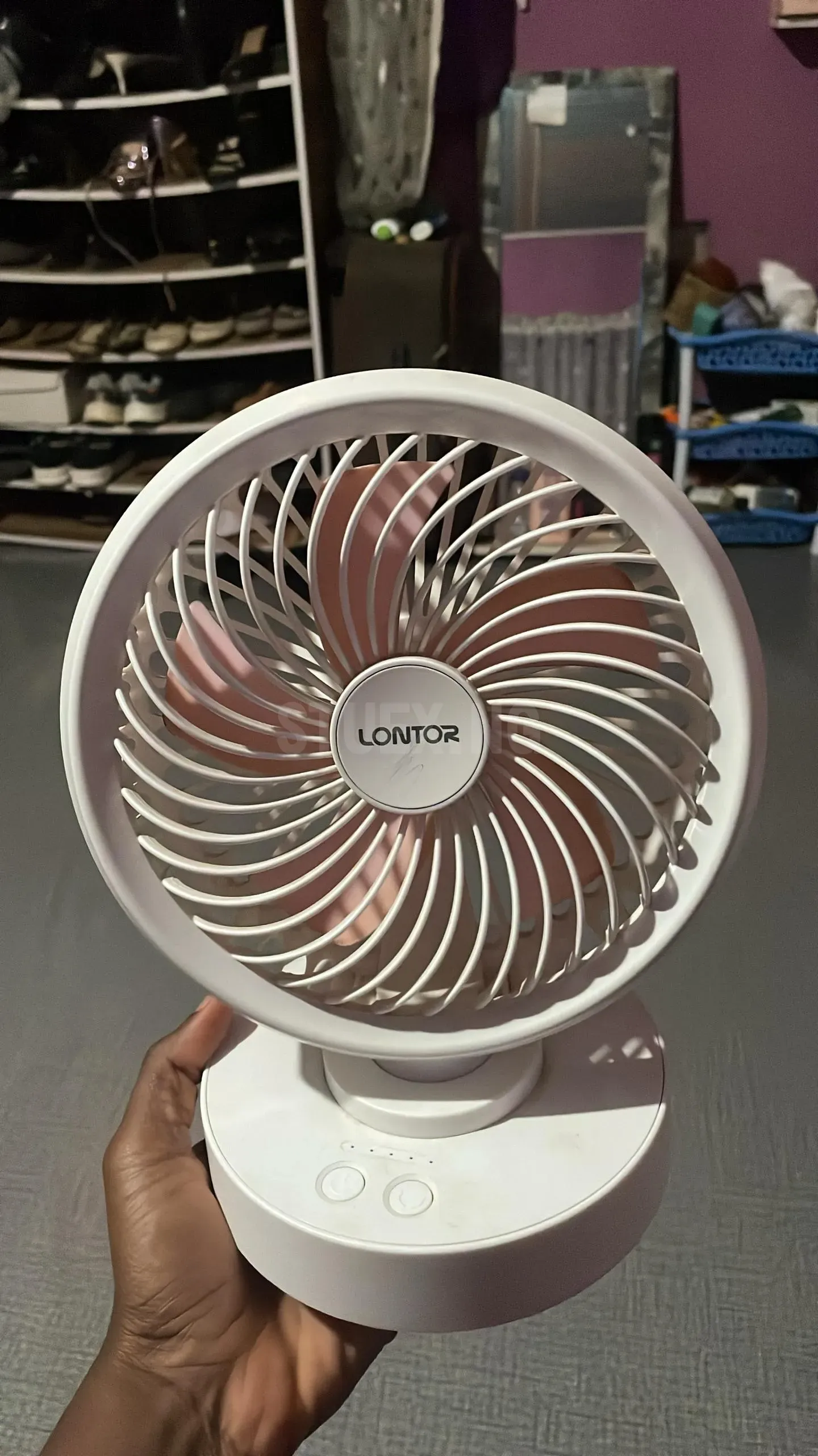 Lomtor rechargeable fan